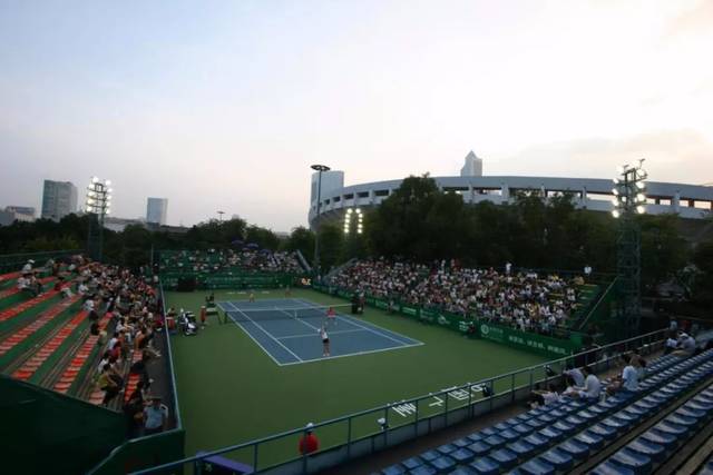 比赛中的战 比赛中的战