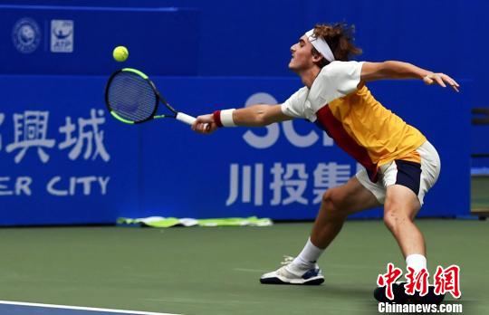 伊萨克的离 伊萨克的离