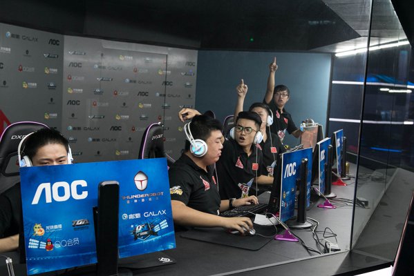 每位队员的 每位队员的